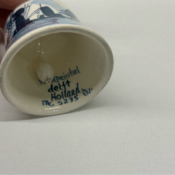 Vintage Delft hand painted bell - Picture 3 of 3